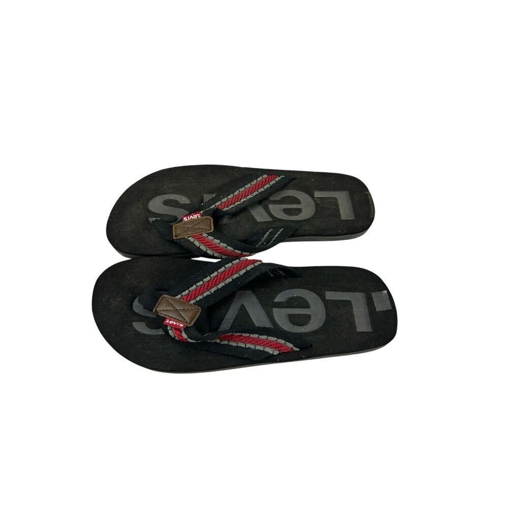 Levi’s flip flops men’s 11 sandals